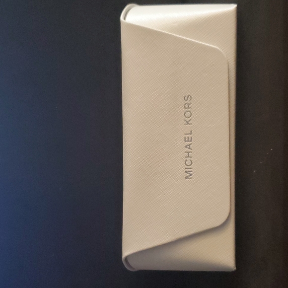 MICHAEL KORS Hard Sunglass Case